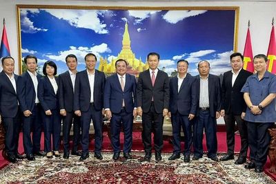Vinachem báo cáo Bộ trưởng Bộ Công Thương Lào về tiến độ Dự án khai thác và chế biến muối mỏ Kali