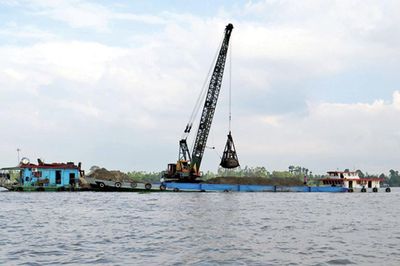 Điều chỉnh thời gian thực hiện dự án nạo vét kết hợp thu hồi sản phẩm trên sông Đồng Nai