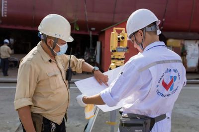 Rút ngắn thời gian công nhận đăng kiểm viên tàu biển xuống còn 3 ngày