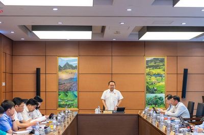 Kỳ vọng hai địa phương sẽ trở thành cực tăng trưởng mới của đất nước
