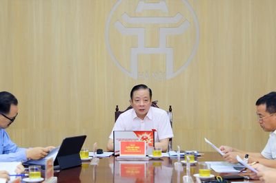 Thường trực HĐND Thành phố tiếp công dân định kỳ