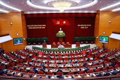 Xây dựng Đảng trong sạch, vững mạnh, gắn bó mật thiết với nhân dân