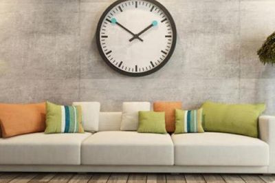 Đừng để nhà nghèo đi vì treo đồng hồ sai chỗ