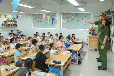 Phải công khai số điện thoại tiếp nhận phản ánh lạm thu trường học