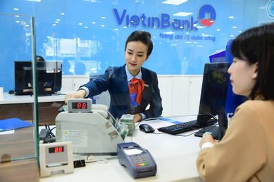 Thủ tướng yêu cầu nâng tỷ lệ sở hữu Nhà nước tại VietinBank