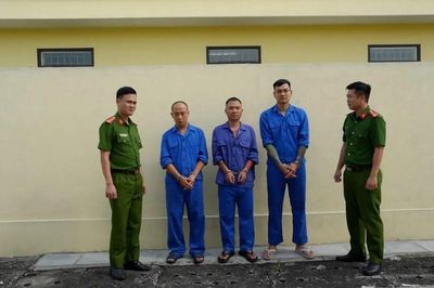 Khánh Sky, Vua Quạt và Hồ Văn Khoa bị khởi tố sau mâu thuẫn trên mạng xã hội