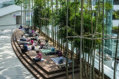 Sân bay Hàn Quốc thành 'điểm tránh nóng' của người cao tuổi