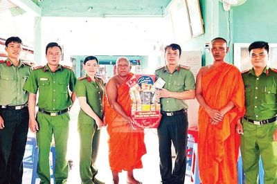 Vạch trần những bịa đặt vô căn cứ, có chủ đích về tín ngưỡng, tôn giáo