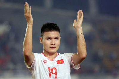 Nguyễn Quang Hải trở thành cầu thủ khoác áo đội tuyển Việt Nam nhiều nhất lịch sử