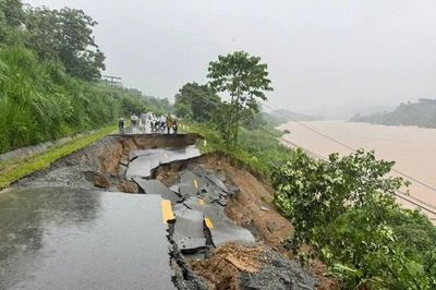 Mưa lớn gây sạt lở, 2 người mất tích ở Lào Cai