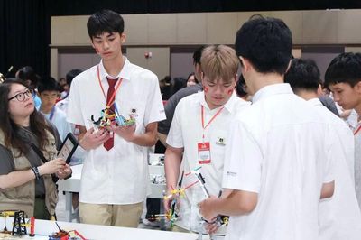 Góp ý triển khai học bổng các ngành khoa học cơ bản và công nghệ chiến lược