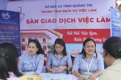 Ngày hội việc làm mở rộng cơ hội nghề nghiệp cho người khuyết tật Quảng Trị