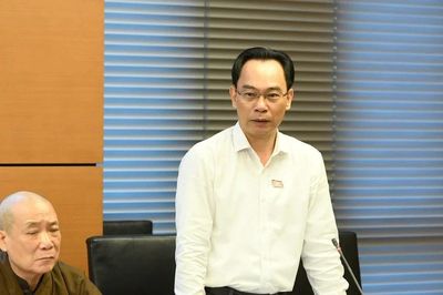 Bộ trưởng Hoàng Minh Sơn đề nghị mở rộng học bổng ở các lĩnh vực trọng điểm