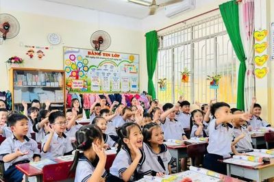TPHCM yêu cầu hoàn tất hồ sơ sắp xếp trường học trước 15/8