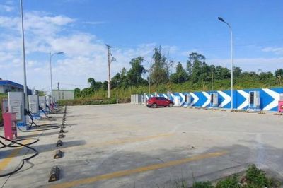 Bộ Xây dựng: Khẩn trương hoàn thiện hạ tầng sạc điện tại các trạm dừng nghỉ