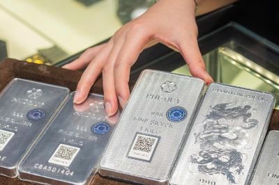 Giá bạc hôm nay tăng nhẹ, có loại đắt thêm gần nửa triệu đồng/kg