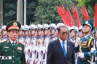 Quan hệ quốc phòng Việt Nam-Malaysia: Gắn kết chính trị, hợp tác thực tiễn