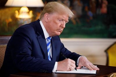 Vì sao Tổng thống Trump theo đuổi chính sách siết quyền công dân theo nơi sinh?