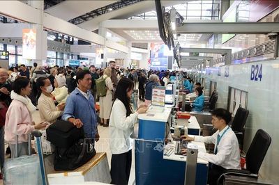 Người dân, doanh nghiệp cần được thông tin số nợ thuế, trước khi áp tạm hoãn xuất cảnh