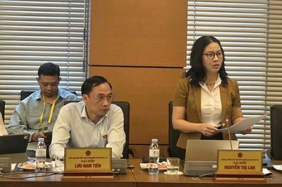 Cắt giảm thủ tục nhưng không cắt giảm trách nhiệm quản lý