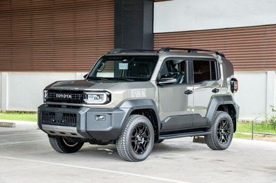 Land Cruiser FJ: Mẫu SUV dành cho những người không muốn giới hạn trải nghiệm