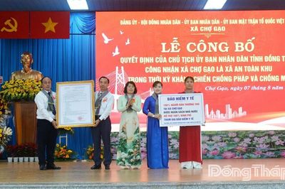Xã Chợ Gạo đón nhận danh hiệu Xã An toàn khu