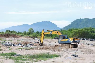 Các bãi rác tạm ở Suối Dầu, Cam Hiệp: Tiếp tục được vận hành