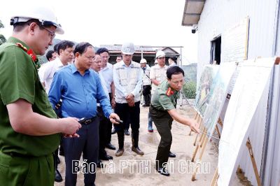 Bí thư Tỉnh ủy Lê Minh Ngân: Quyết tâm hoàn thành toàn bộ các hạng mục Trường Phổ thông Nội trú liên cấp xã Dào San trước ngày 31/12