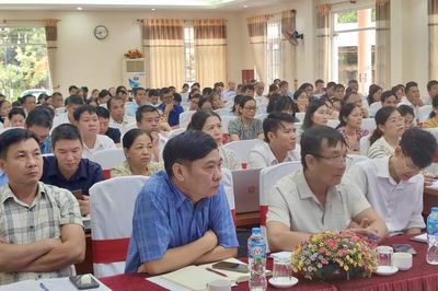 Tập huấn khám, chữa bệnh BHYT, dự phòng mắc rối loạn tâm thần