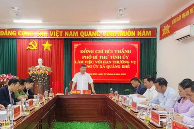 Phó Bí thư Tỉnh ủy Lâm Đồng Bùi Thắng làm việc tại xã Quảng Khê