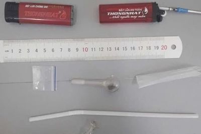 Bắt giữ 4 đối tượng mở tiệc ma túy, 3 người từng có tiền án
