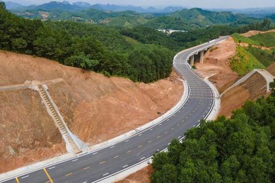 Cận cảnh gần 30km đường Hồ Chí Minh qua Thái Nguyên, Tuyên Quang sắp đưa vào khai thác