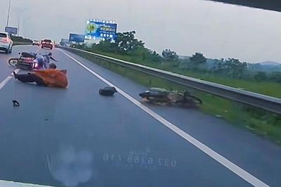 Bốn xe máy va chạm trên cao tốc Hà Nội - Bắc Giang, tài xế thoát nạn trong gang tấc
