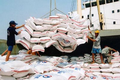 Ngày 7/8: Giá gạo xuất khẩu Việt Nam tăng - giảm trái chiều