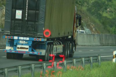 Xử phạt gần 1.800 trường hợp đi dưới tốc độ cho phép trên cao tốc