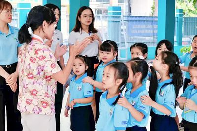 Thành phố Hồ Chí Minh yêu cầu sắp xếp trường học phải thận trọng, chặt chẽ, khoa học