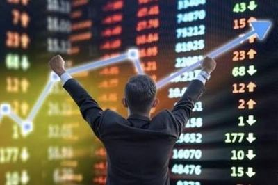 Lợi nhuận trên HOSE bứt phá gần 46%, SSI Research lưu ý rủi ro từ cán cân thương mại và giải ngân vốn