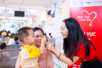 Cuộc tìm kiếm và vá lại những 'trái tim lỗi'