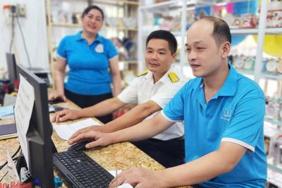 Đồng hành cùng hộ kinh doanh chuyển đổi số
