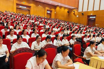 Phường Thục Phán bồi dưỡng lý luận chính trị hè cho gần 680 cán bộ, giáo viên
