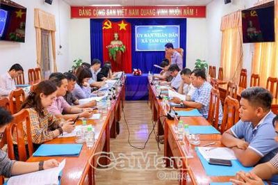 Đoàn giám sát Trung ương làm việc tại xã Tam Giang về thực hiện các Chương trình mục tiêu quốc gia