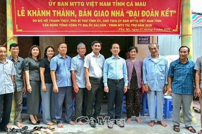 Trao nhà Đại đoàn kết, đôn đốc hoàn thành chương trình hỗ trợ nhà ở