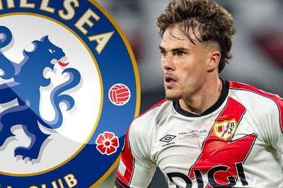 Chelsea đạt thỏa thuận chiêu mộ Pep Chavarría với giá 21 triệu euro