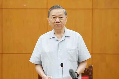 Phát triển hạ tầng phải lấy chất lượng phục vụ người dân làm mục tiêu