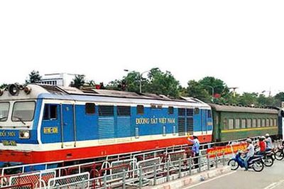 Để hành lang an toàn đường sắt không còn là điểm nóng