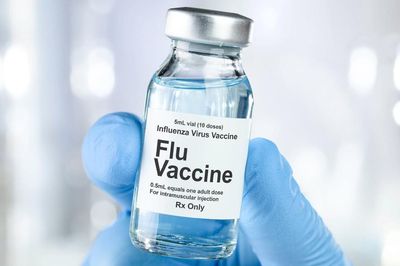 Mỹ phê chuẩn vaccine cúm mùa công nghệ mRNA đầu tiên trên thế giới
