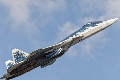 Ấn Độ chính thức loại bỏ tiêm kích Su-57E, bất chấp đề nghị hấp dẫn từ Nga