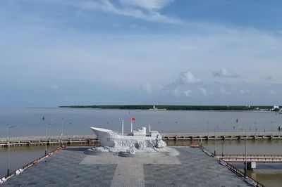 Cà Mau xây cảng du lịch, hàng hóa thuộc Khu tượng đài kỷ niệm chuyến tàu tập kết ra Bắc