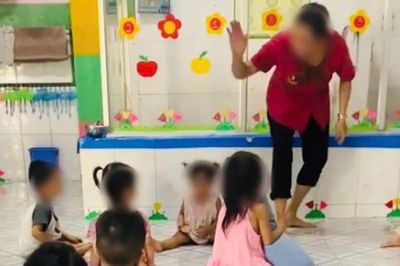 Sở Giáo dục TPHCM lên tiếng vụ bảo mẫu dùng dây thun bắn vào trẻ