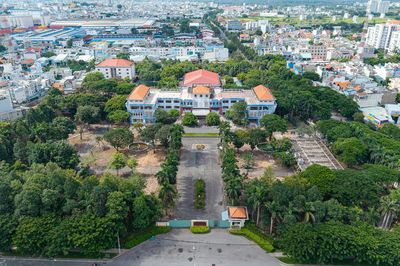 Trụ sở UBND cũ 'thay áo', trở thành trường học mang tên liệt sĩ Lê Thị Riêng